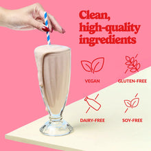 Load image into Gallery viewer, Strawberries &amp; Cream All in One Shake 880g